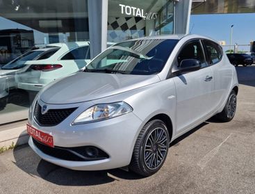 LANCIA Ypsilon 1.2 69 CV 5 porte Gold OK NEO PATENTATI