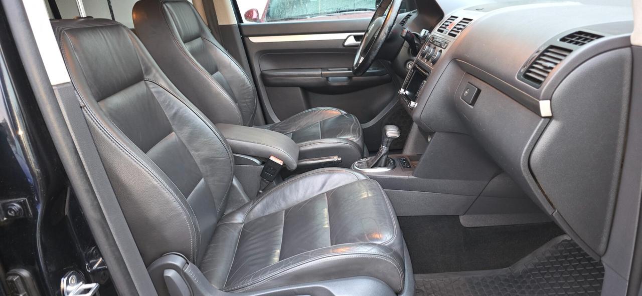 Volkswagen Touran 2.0 TDI 170CV DPF Highline