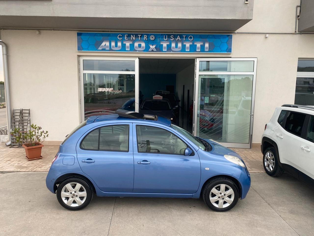 Nissan Micra 1.2 16V 5 porte Acenta cambio automatico