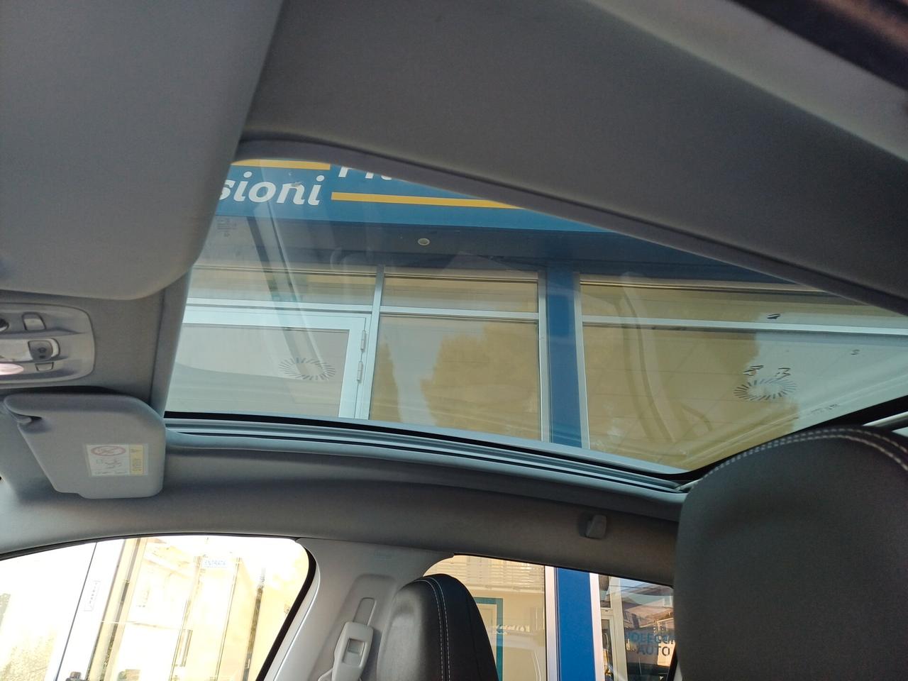 Peugeot 2008 PureTech Turbo 110 EAT6 S&S Black Matt