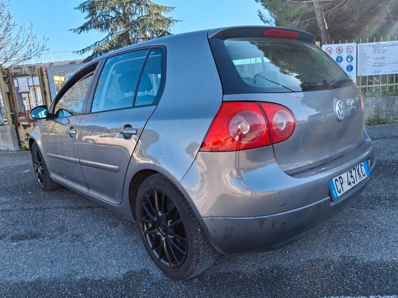 Volkswagen Golf 1.6 16V FSI 5p. Sportline*NEOPATENTATI*