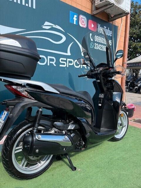 Honda SH 300 ABS GARANZIA PERMUTE UNICO PROPRIETARIO