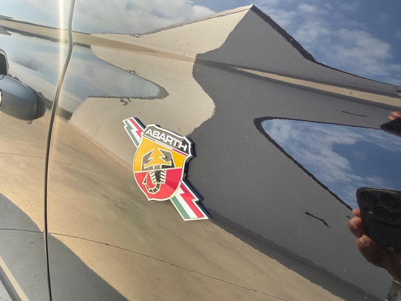 Abarth 500 1.4 T-JET PERFETTA