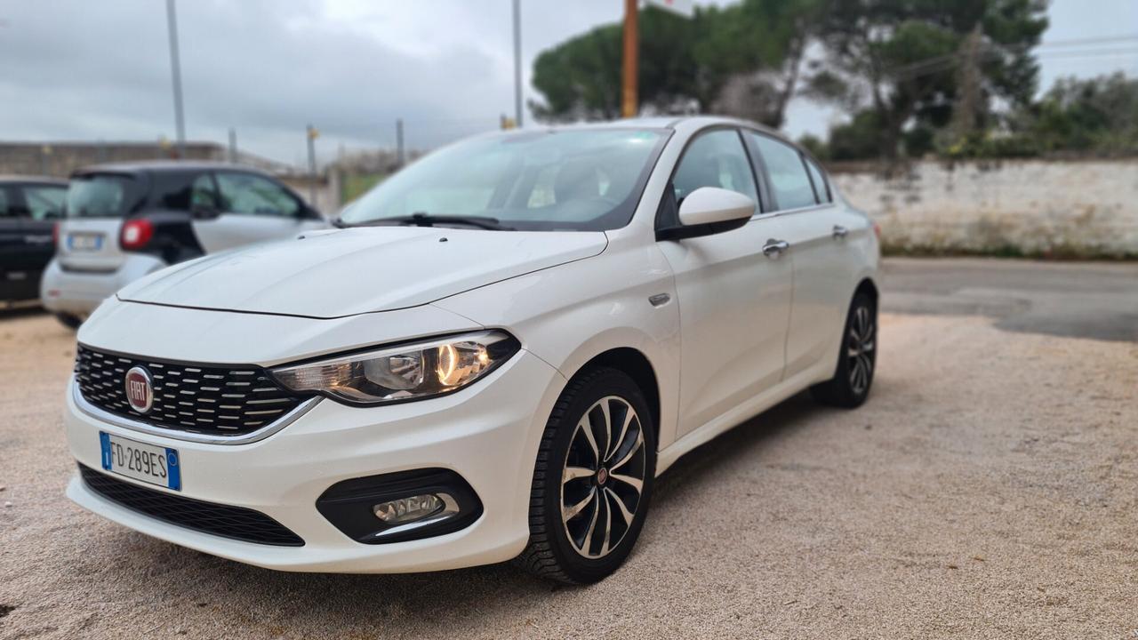 Fiat Tipo Lounge 1.6 120cv STRAPERFETTA