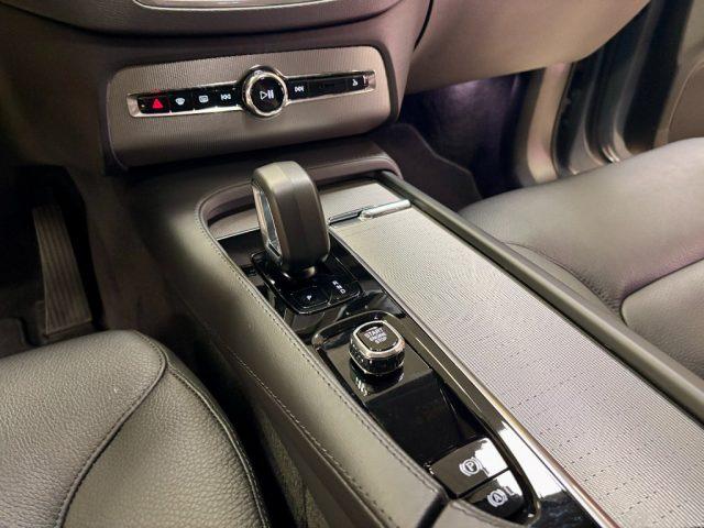 VOLVO XC90 B5 (d) AWD automatico 7 posti UNIPRO