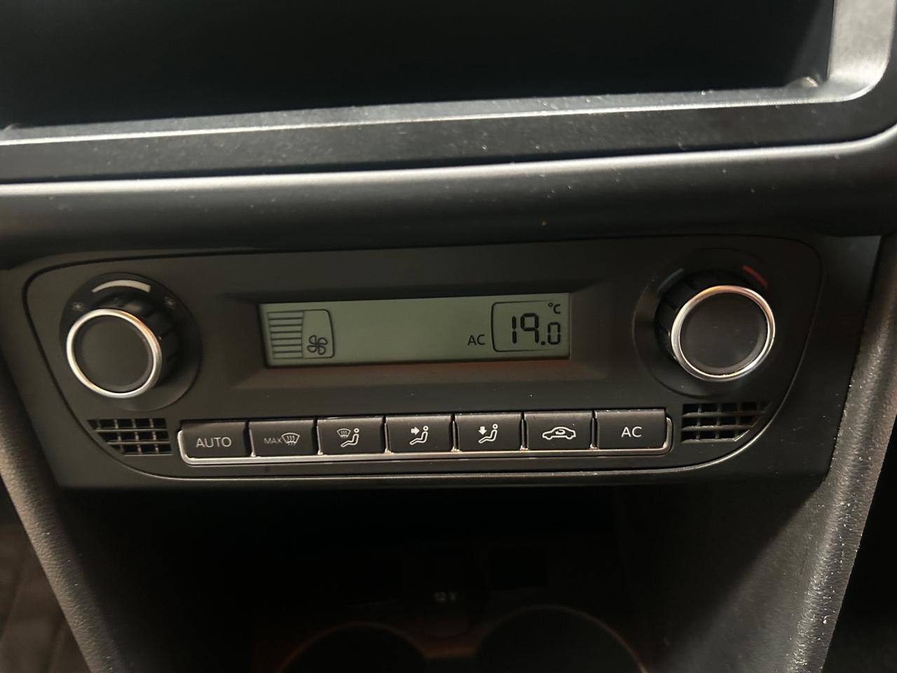 Volkswagen Polo 1200 benzina neopatentati