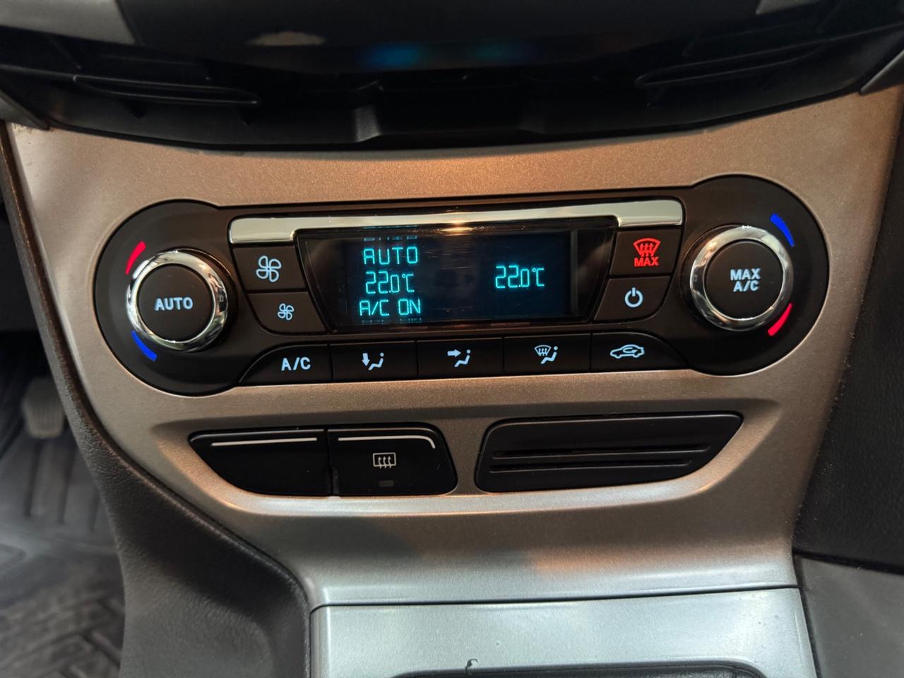 Ford Focus 1.6 TDCi SW ADATTA NEOPATENTATI