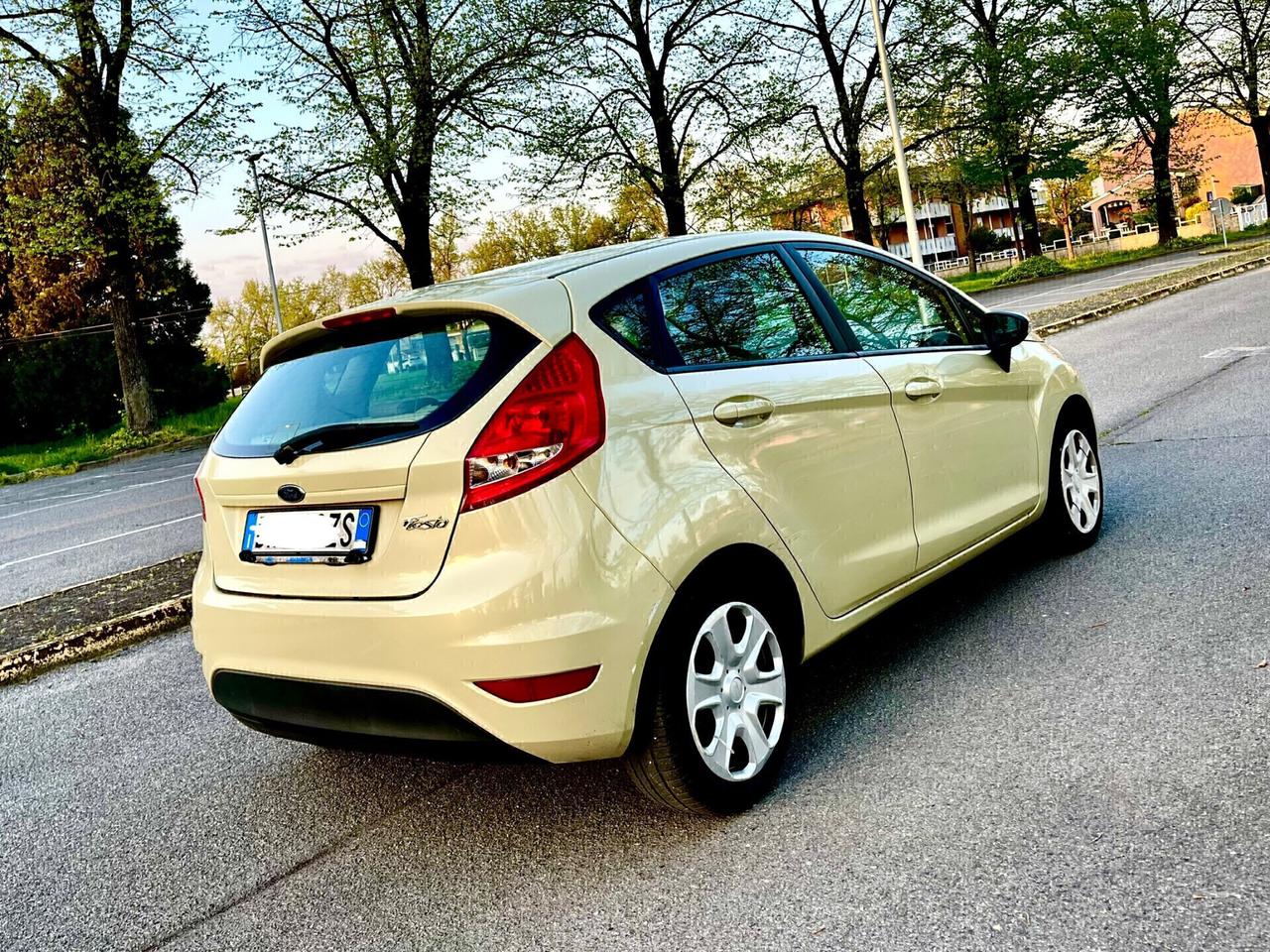 Ford Fiesta Fiesta+ 1.4 5 porte Bz.- GPL