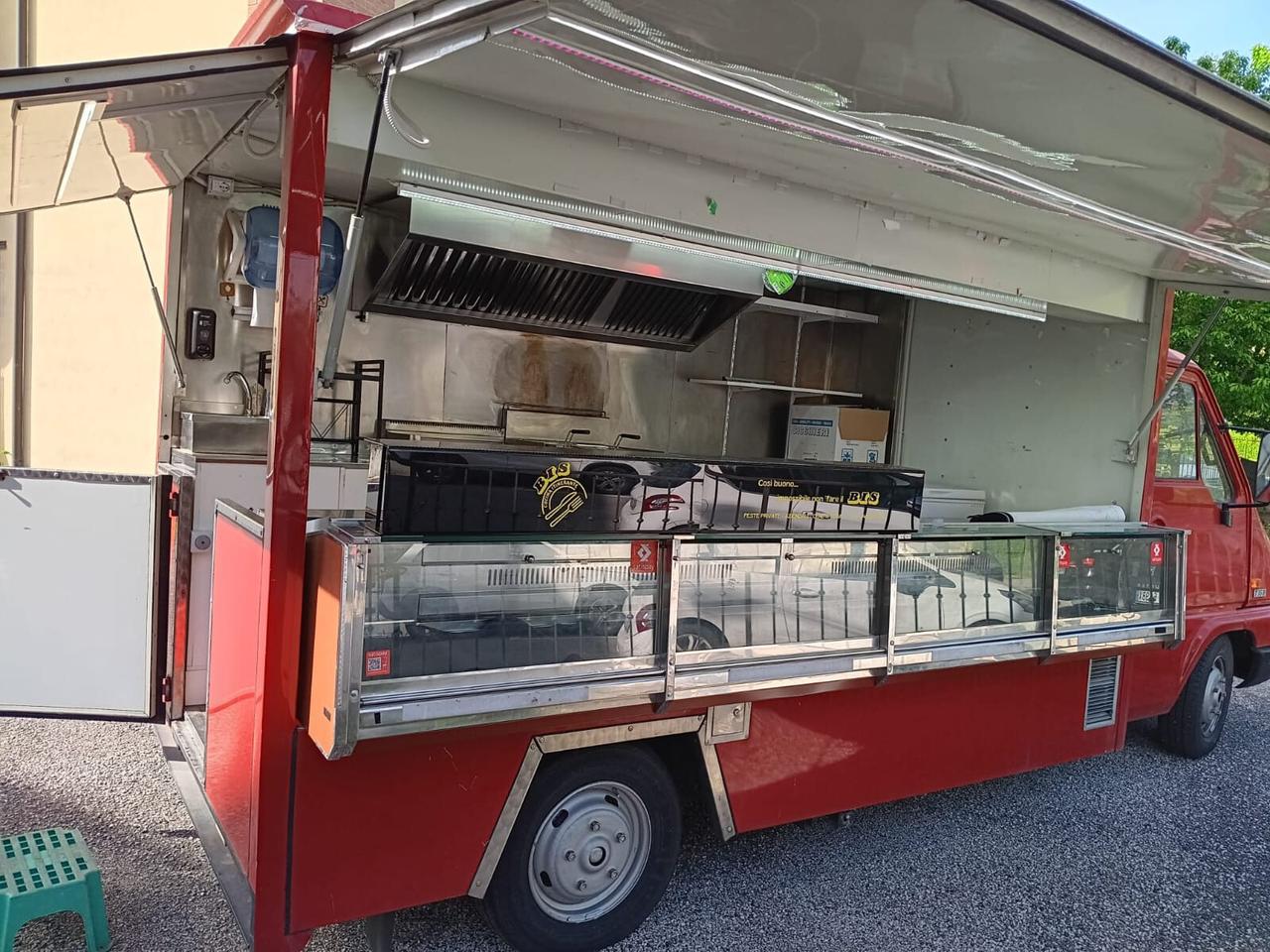 Truckfood Renault Master TD