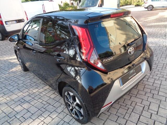 Toyota Aygo 1.0 VVT-i 72 CV 5 porte x-play