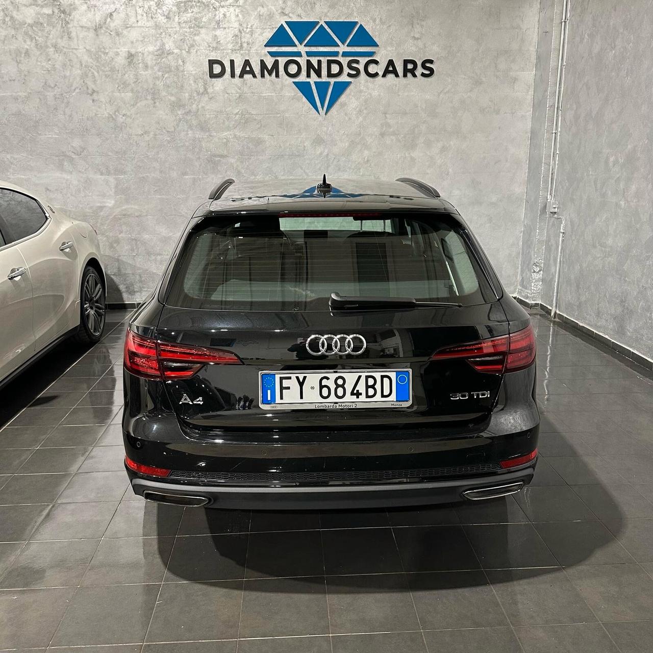 Audi A4 Avant 30 TDI S tronic Business