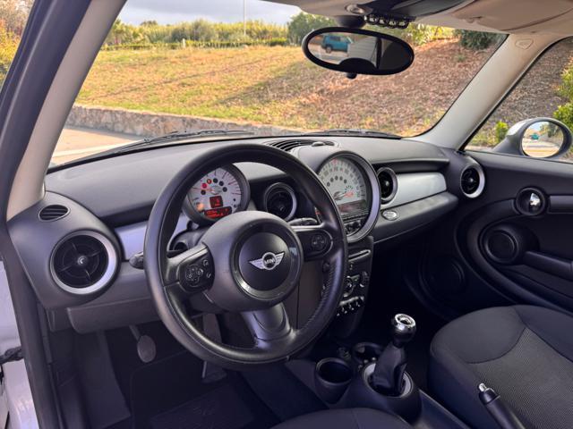 MINI Cooper D 1.6 COOPER D+CERCHI+V.SCURI.VOLANTE MULTIFUNZIONE