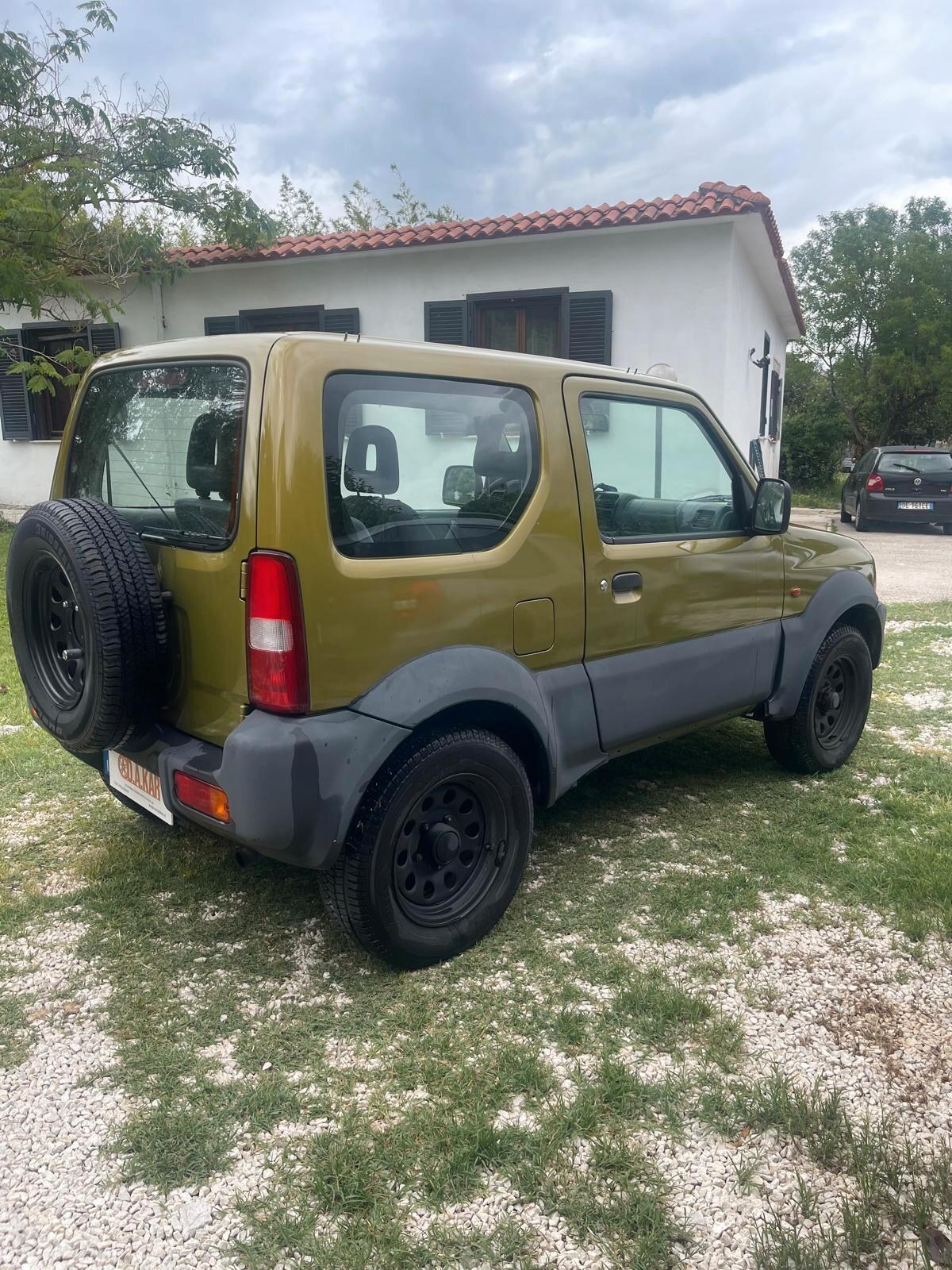 Suzuki Jimny 1.3i 16V cat 4WD JLX GPL