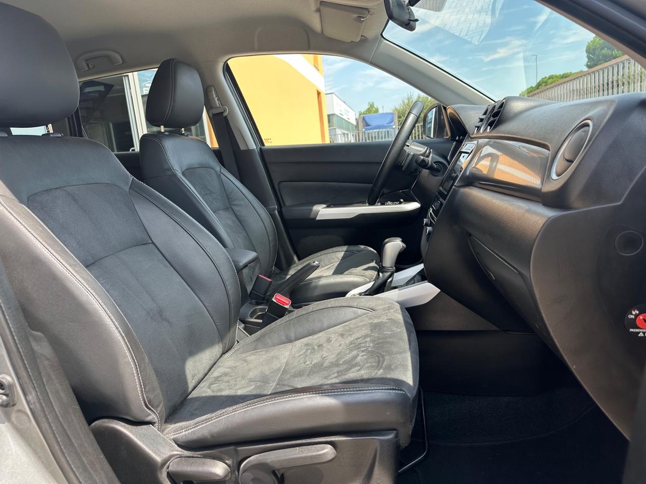 Suzuki Vitara 1.6 GPL VVT A/T V-Top