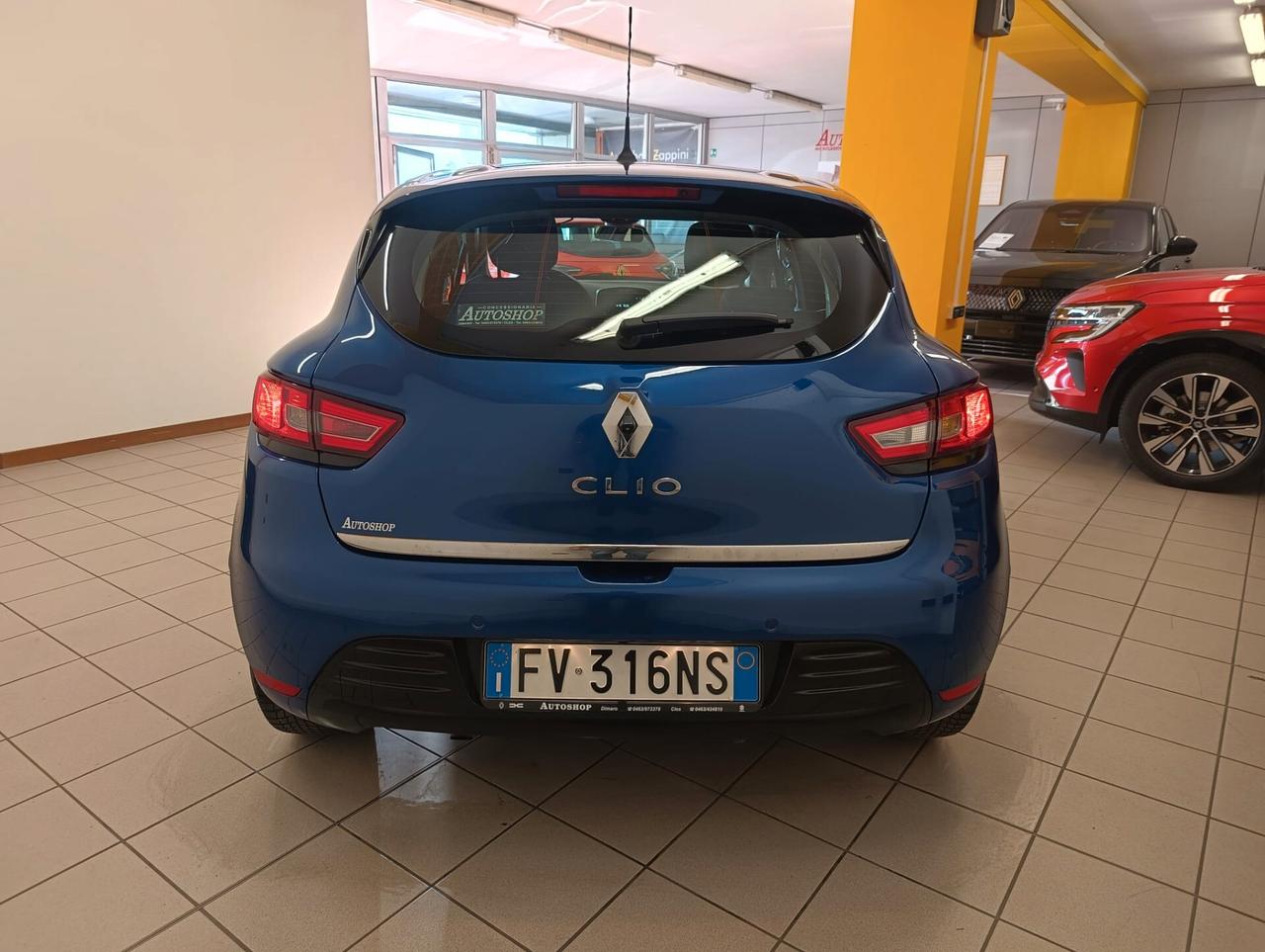 Renault Clio TCe 12V 90 CV GPL 5 porte Moschino Zen