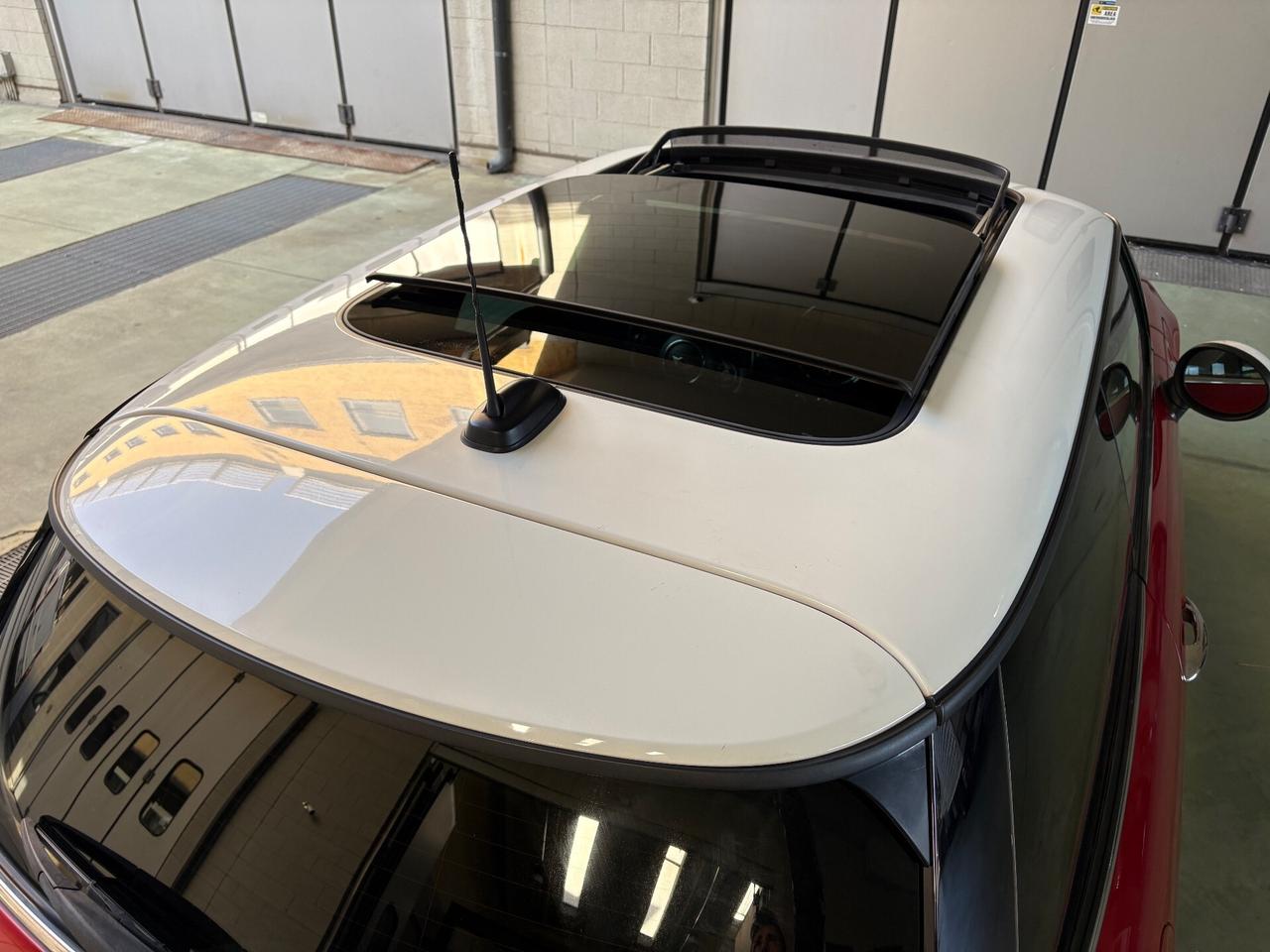 Mini Cooper D 1.5 Tetto Panoramico Apribile