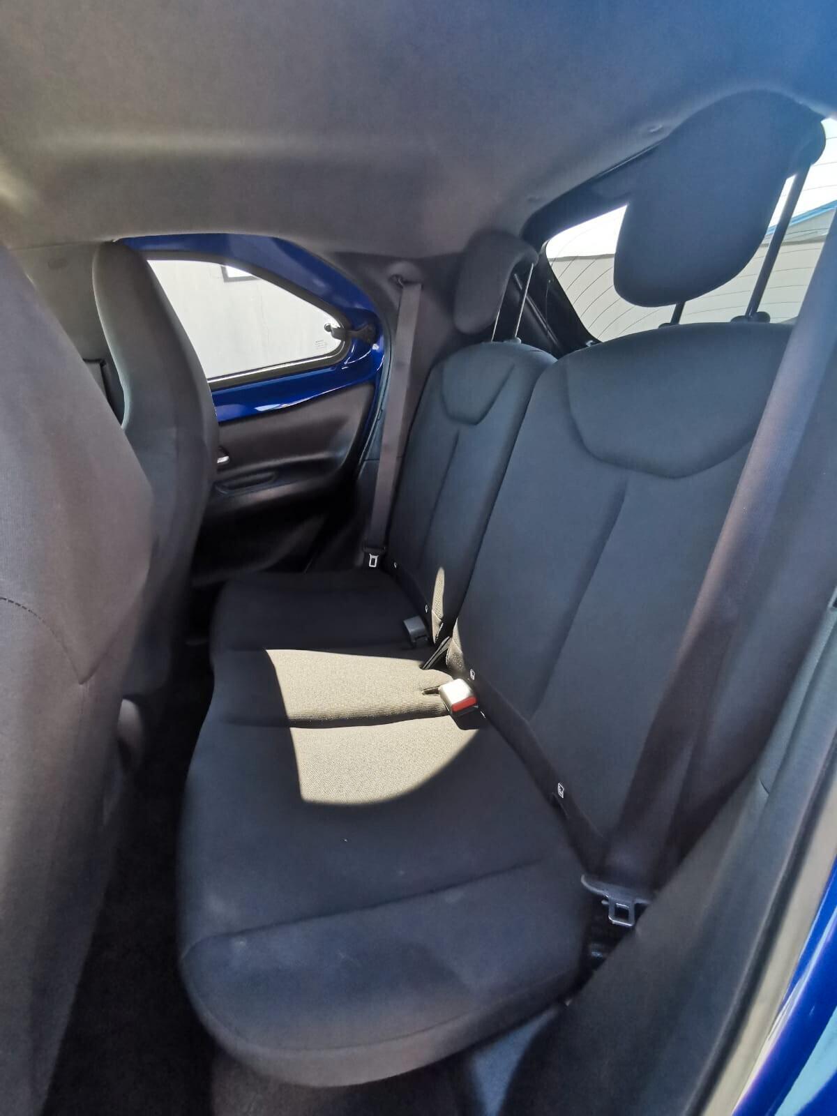 Toyota Aygo X 1.0 VVT-i 72 CV 5 porte Lou S-CVT