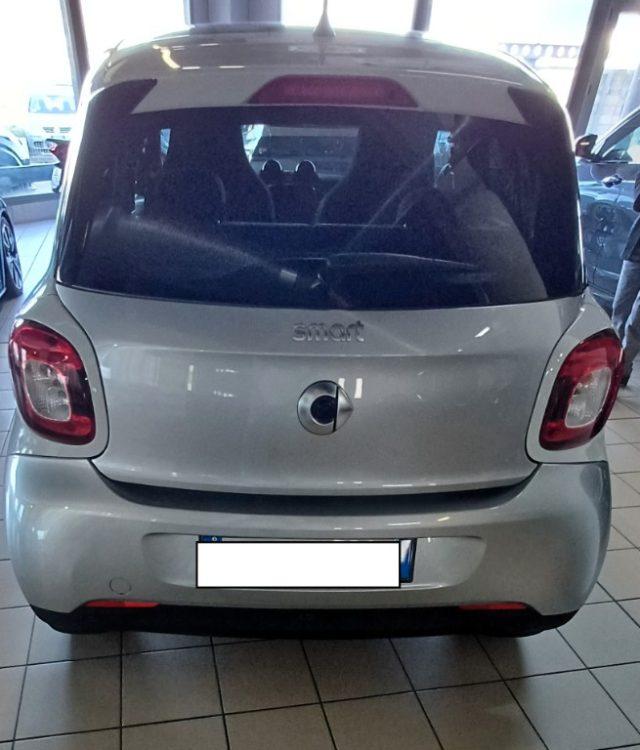 SMART ForFour 70 1.0 Passion