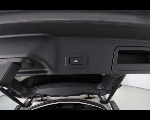 LAND ROVER Range Rover Evoque 2.0D I4 163 CV AWD Auto R-Dynamic SE