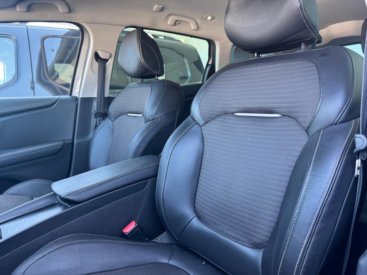 Renault Grand Scenic dCi 8V 110 CV EDC Energy Intens