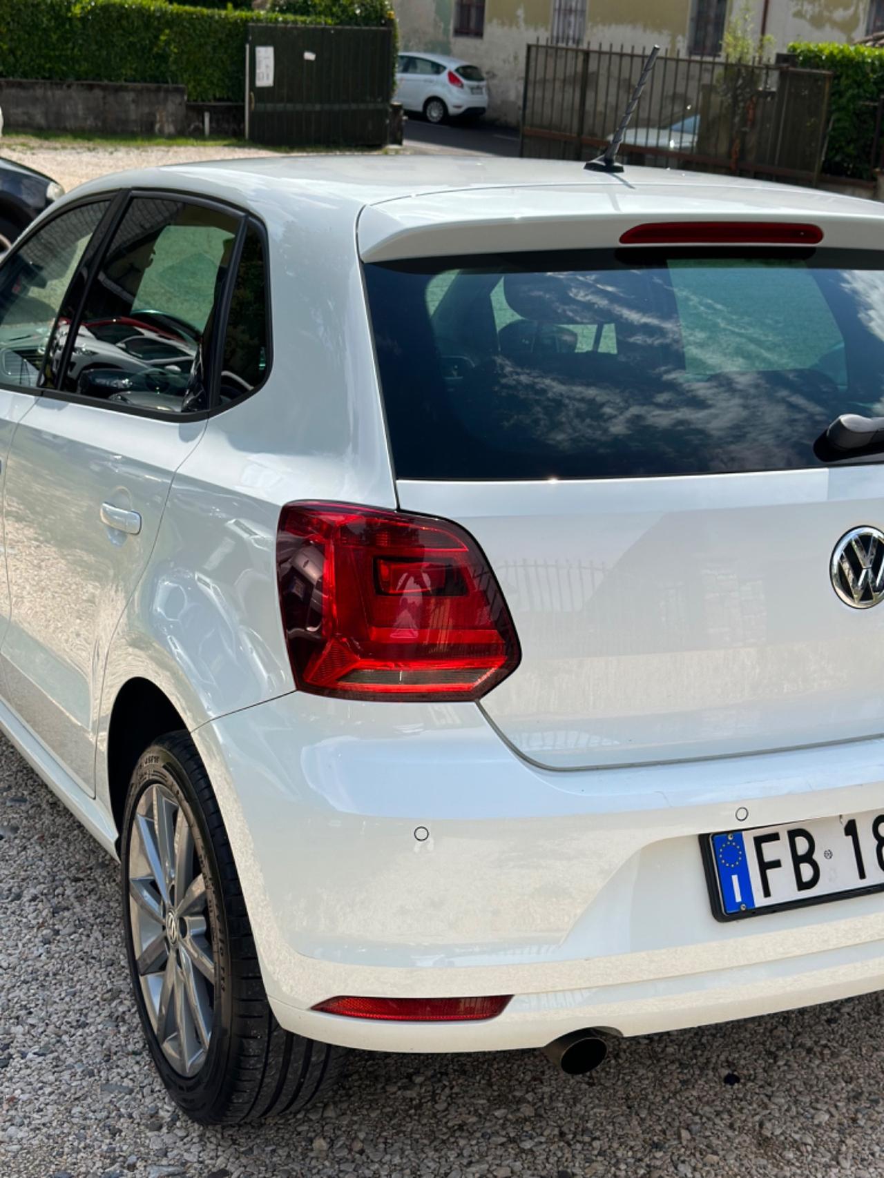 Volkswagen POLO 1.4 TDI 90CV EU6B 5p. FRESH NEOPAT KMCERT