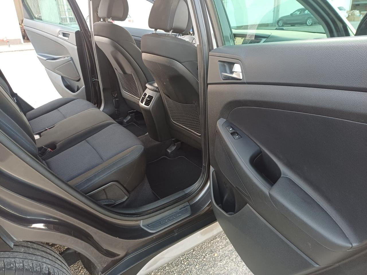 Hyundai Tucson 1.7 CRDi Sound Edition