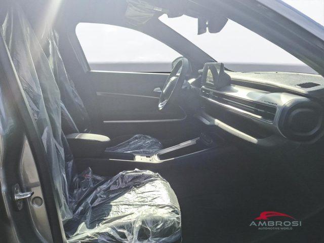 JEEP Avenger E-Hybrid Summit