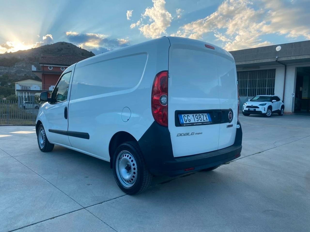 Fiat Doblò Maxi 1.6 Mjt 105 CV 2021