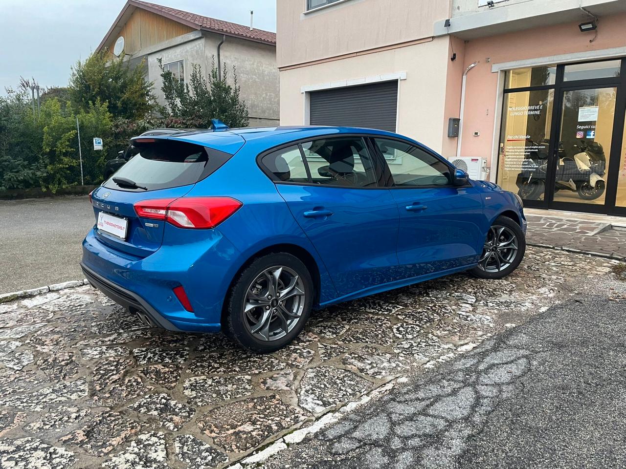 Ford Focus 1.0 EcoBoost Hybrid 125 CV 5p. ST Line