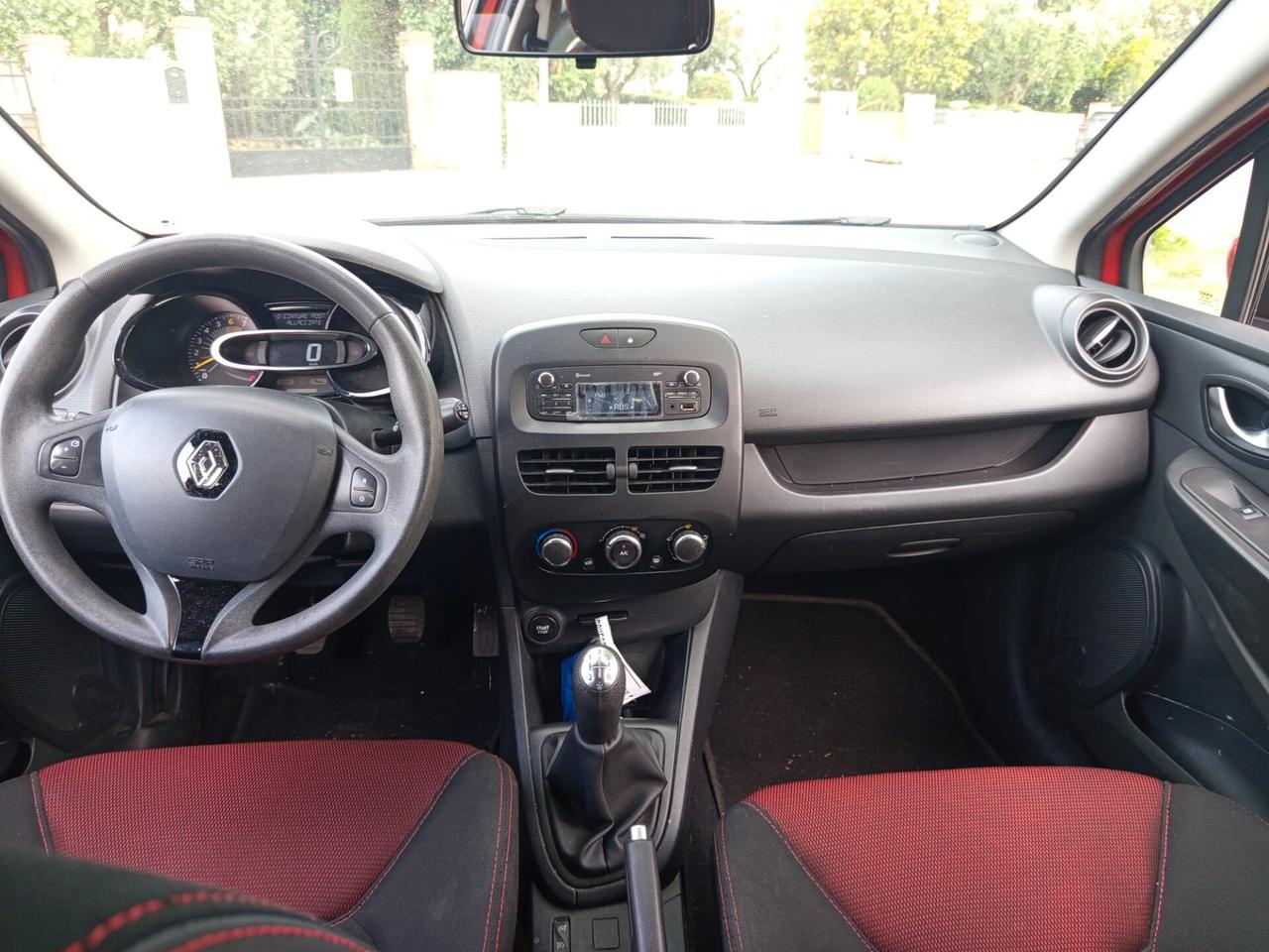 Renault Clio 1.2 75CV GPL 5 porte Costume National