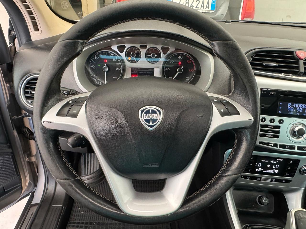 LANCIA DELTA 1.6 MJ 120 CV. BI-COLORE TETTO+CERCHI