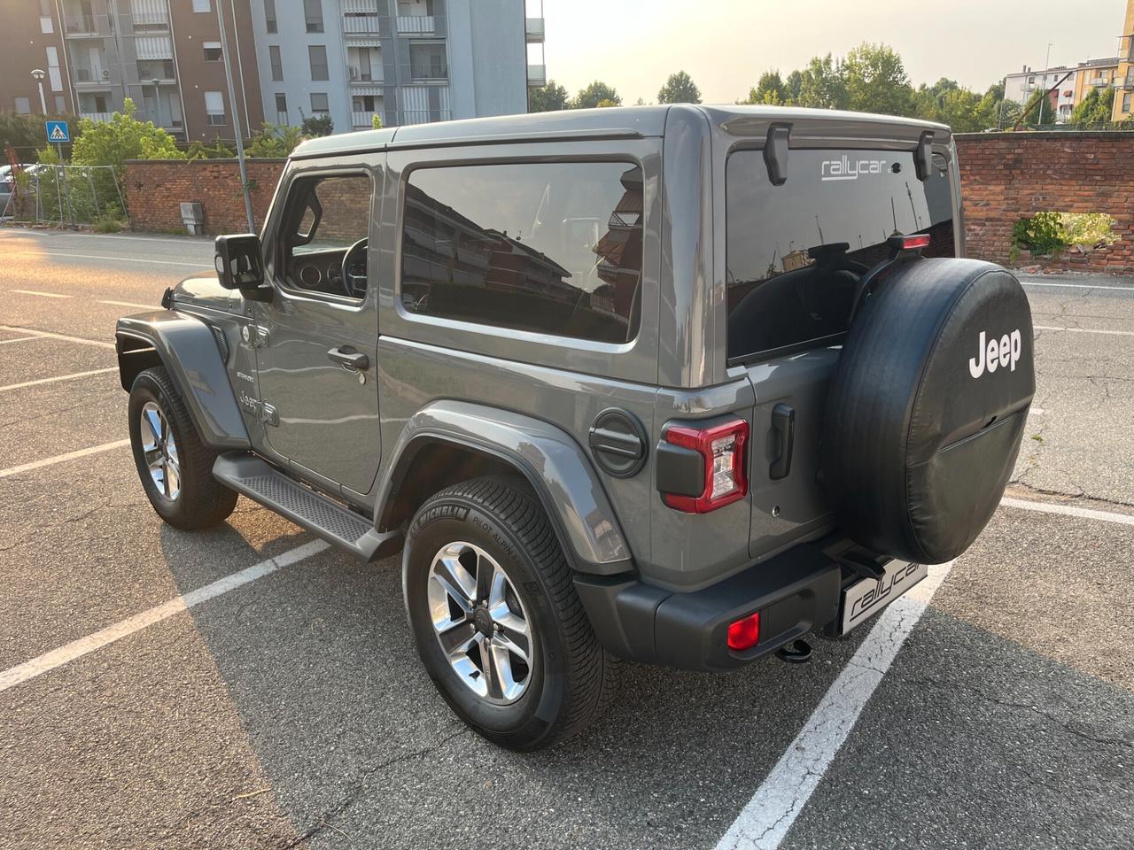 Jeep Wrangler 2.0 Turbo Sahara 3 porte - 50.000km