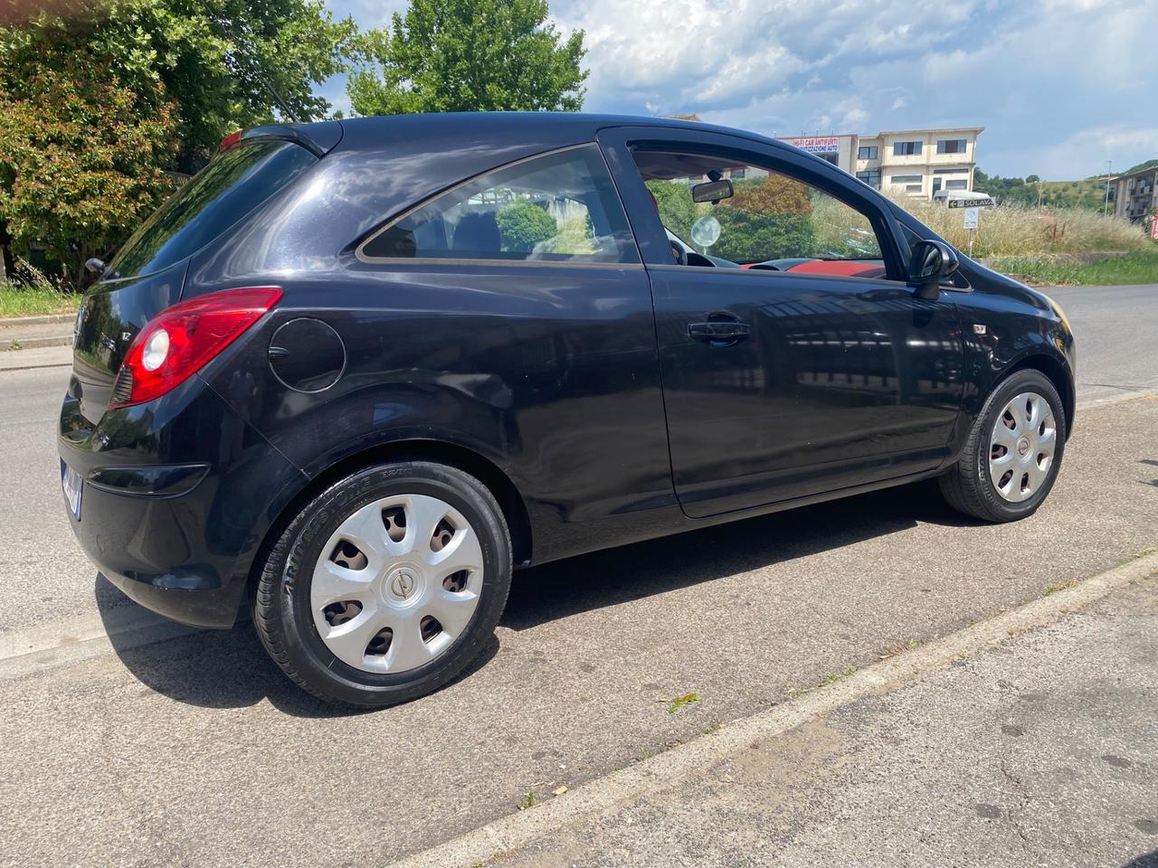 Opel Corsa 1.2 3 porte gpl