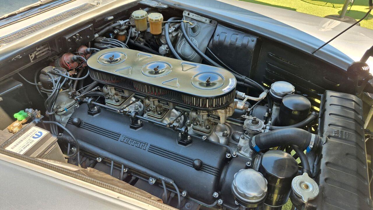 Ferrari 330 GT 2+2 I Serie – 1964
