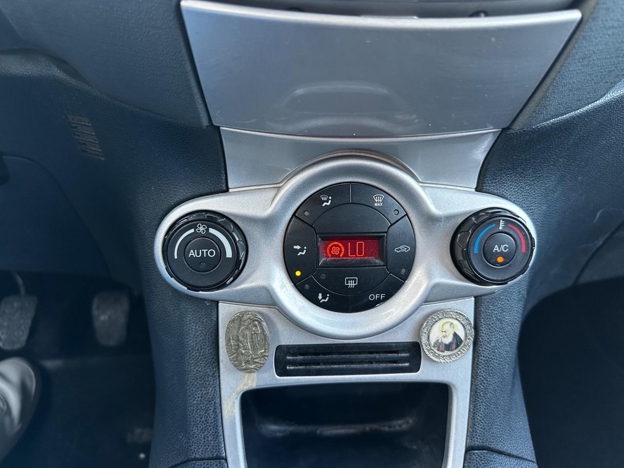 Ford Fiesta 1.2 82 CV 5 porte Titanium