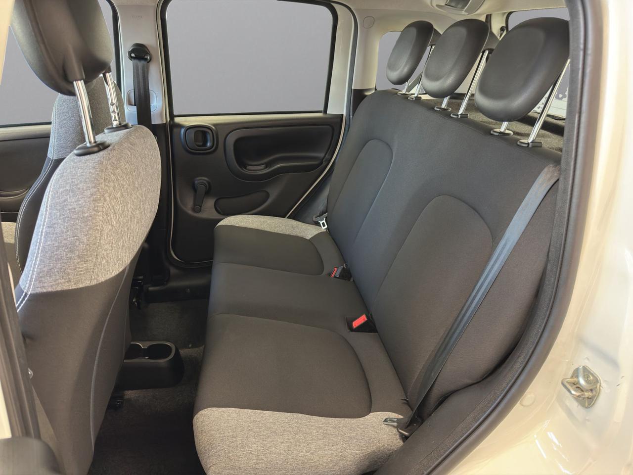 Fiat Panda 1.0 firefly hybrid Sport s&s 70cv 5p.ti