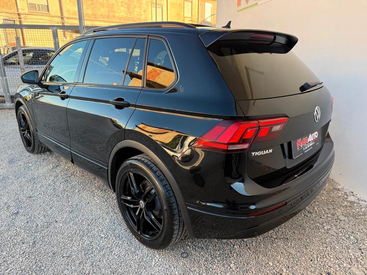 Volkswagen Tiguan 2.0 TDI 150CV R-LINE DSG