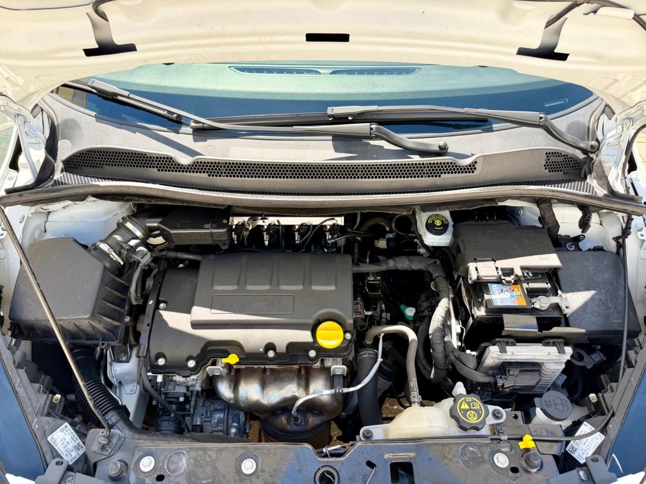 Opel Corsa 1.4 GPL-Tech Advance - GARANZIA