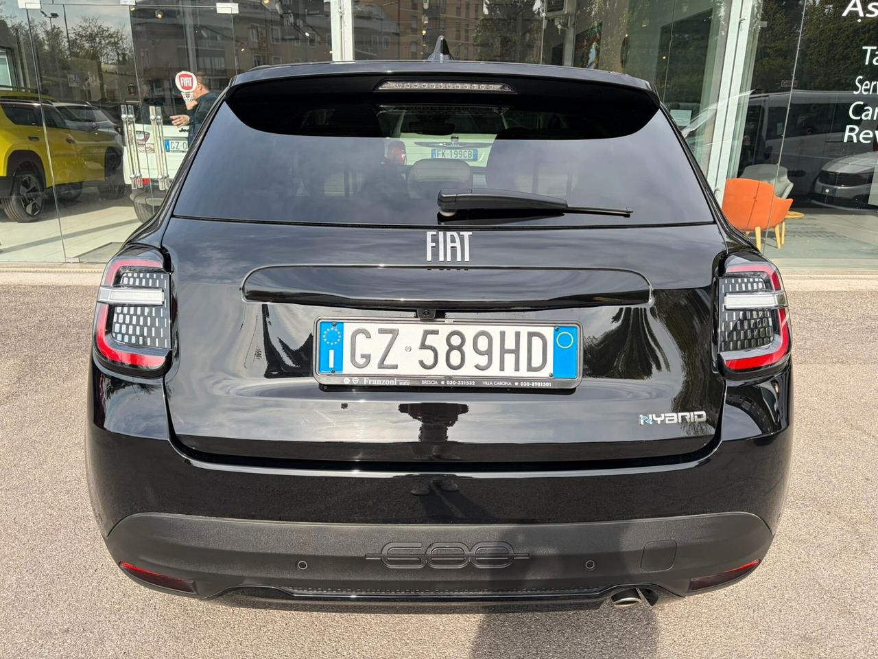 Fiat 600 Hybrid 110 CV DCT MHEV La Prima