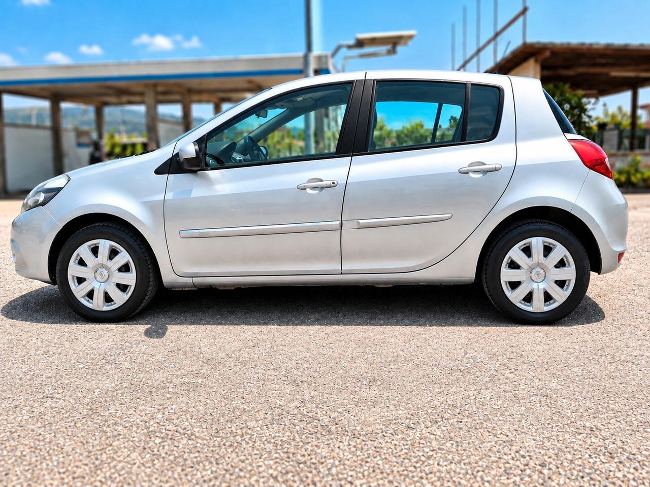 Renault Clio 1.5 dCi 90CV 5 porte Live!