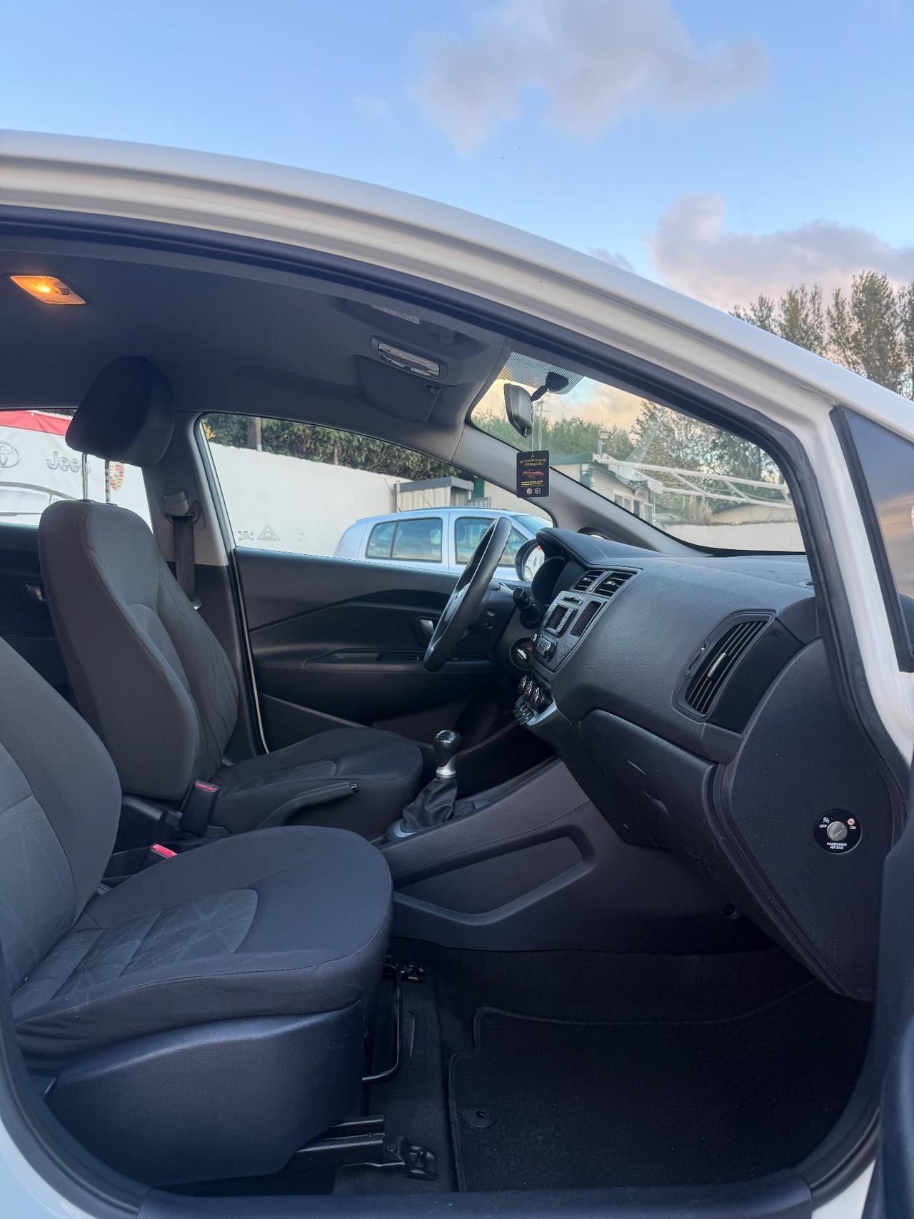 Kia Rio 1.2 CVVT 5p. City