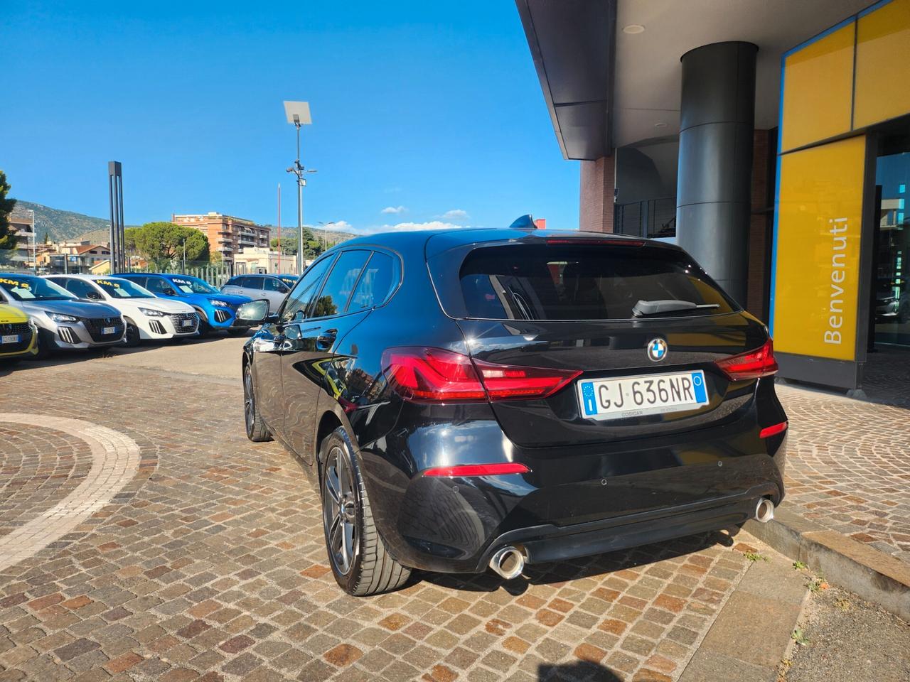 Bmw 118 120d 5p. Luxury