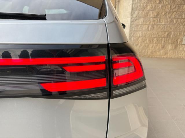 VOLKSWAGEN Taigo 1.0 TSI 115 CV R-Line TETTO APR/PAN