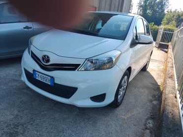 Toyota Yaris 1.0 benzina