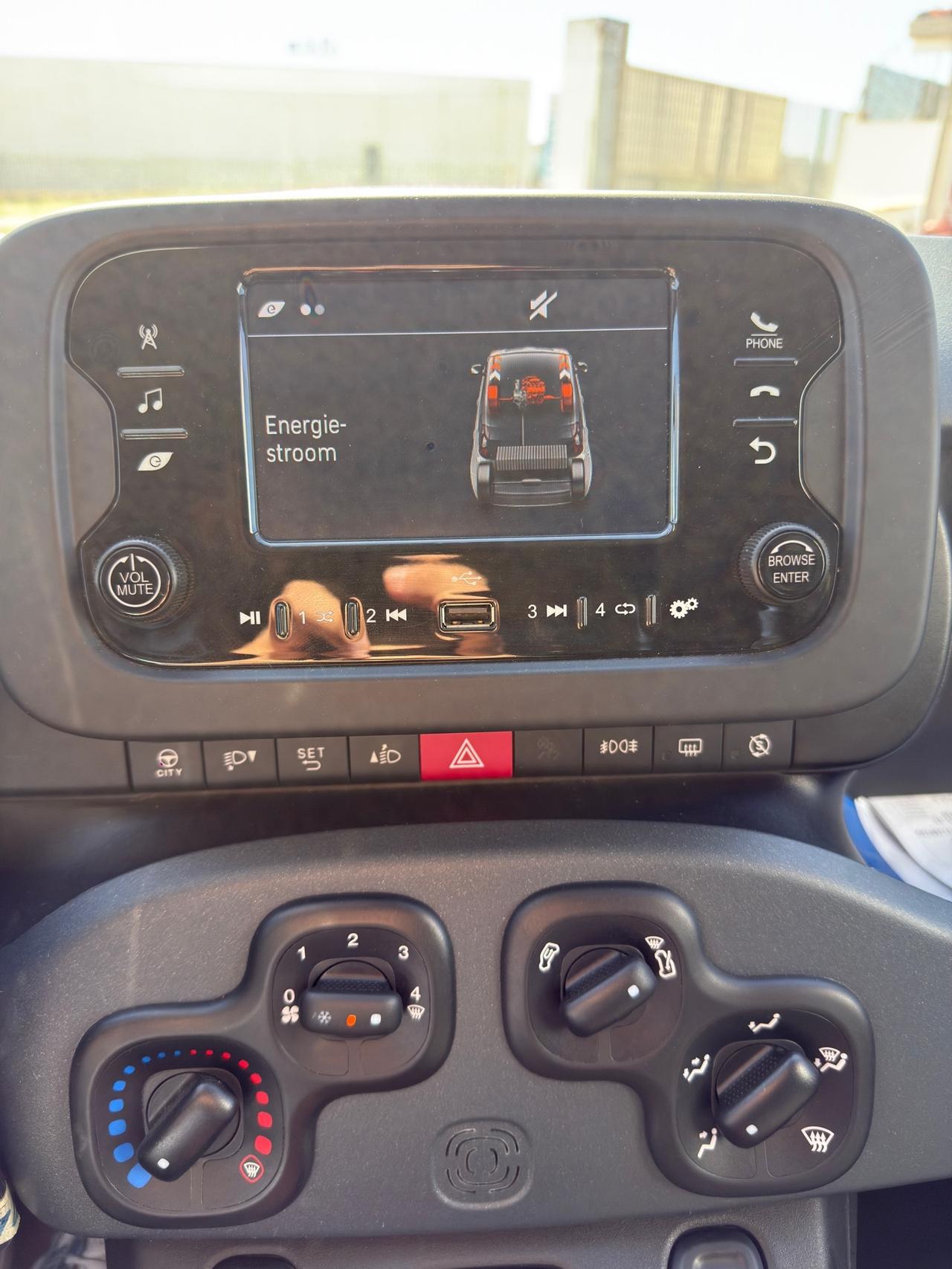 Fiat Panda 1.0Hybrid City Life IVA ESPOSTA my23"
