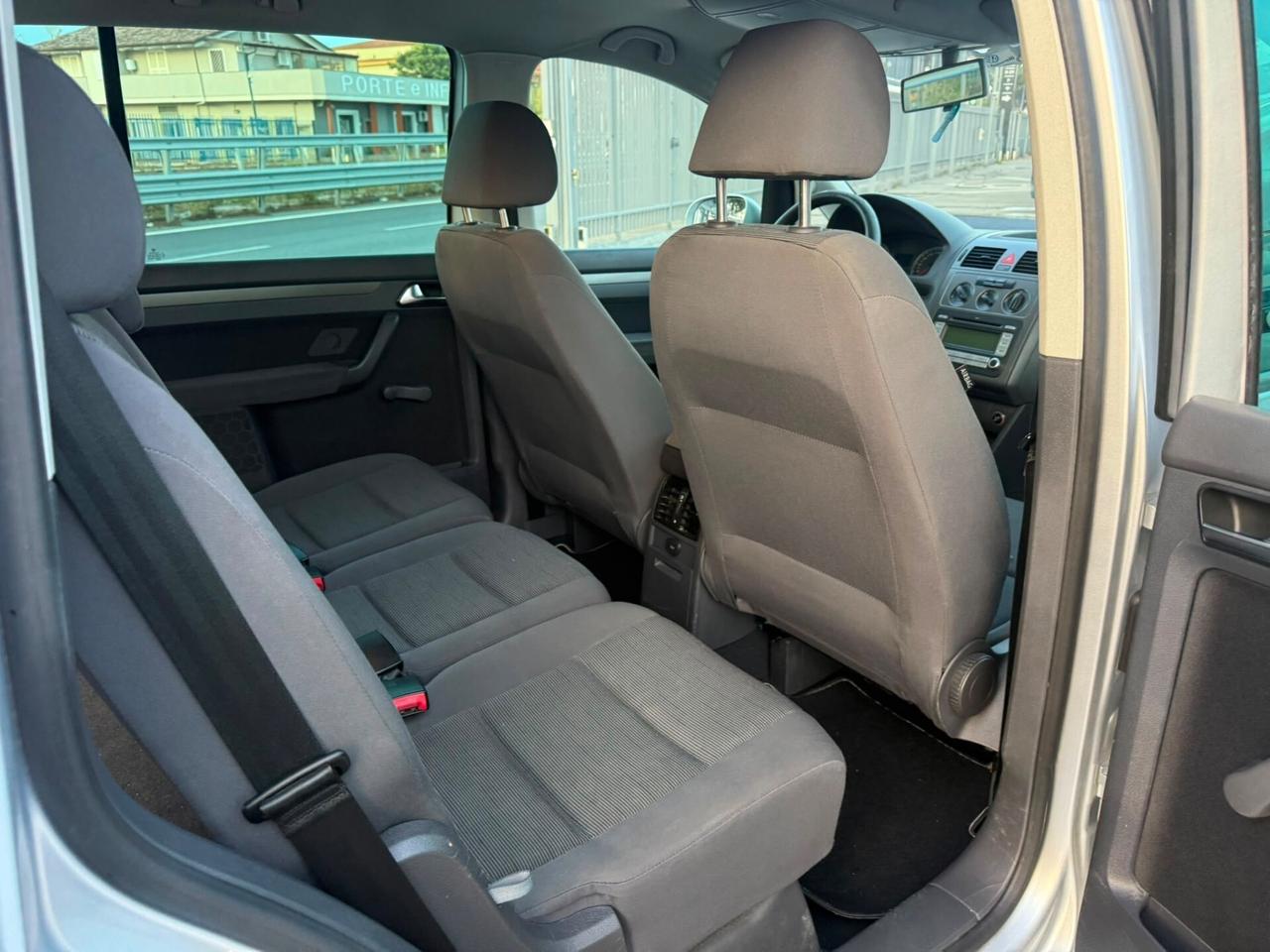 Volkswagen Touran 1.6 GPL full optional