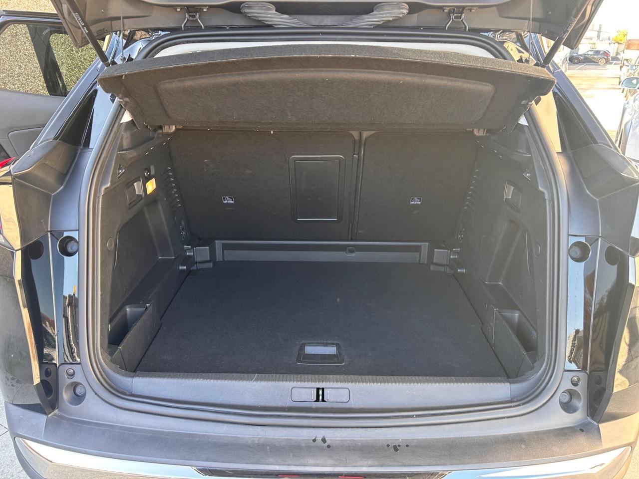 Peugeot 3008 PureTech Turbo 130 S&S Crossway