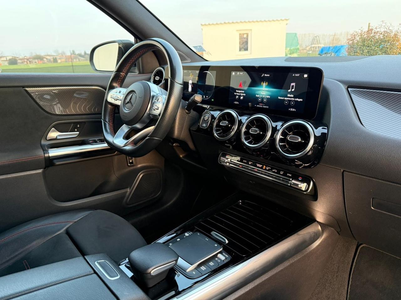 Mercedes-benz GLA 200 d 4Matic Premium AMG