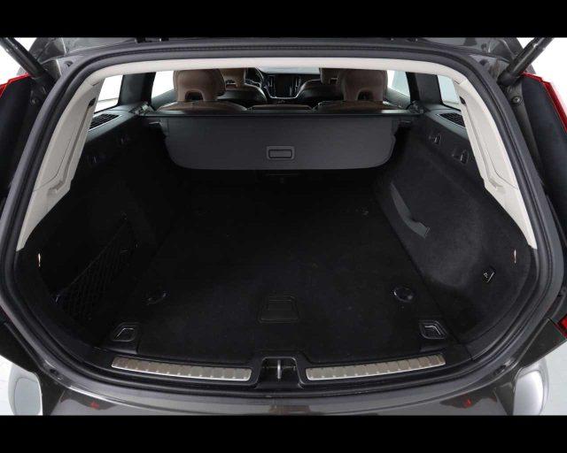 VOLVO V60 D3 AWD Geartronic Inscription N1