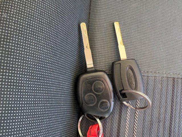 FORD Fiesta 1.2 82CV 5 porte OK NEOPATENTATI EURO 5 BENZINA